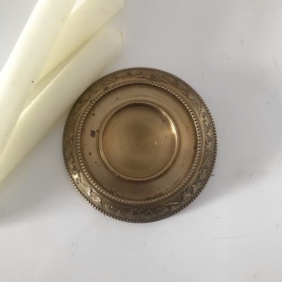 Vintage Brass Small Pillar Candle Holder - Picture 3 of 10